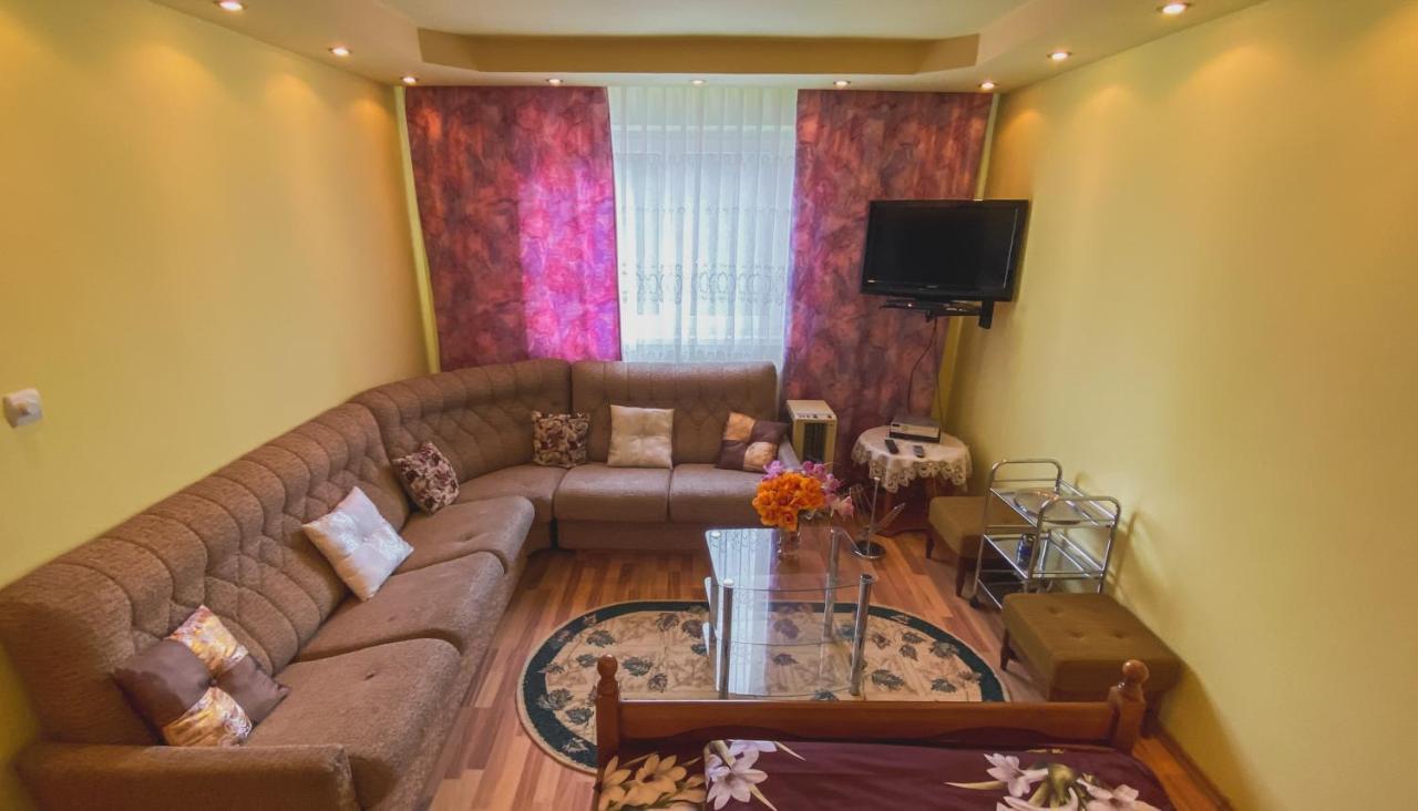 Apartament Cristian Geoagiu Bai Ngoại thất bức ảnh